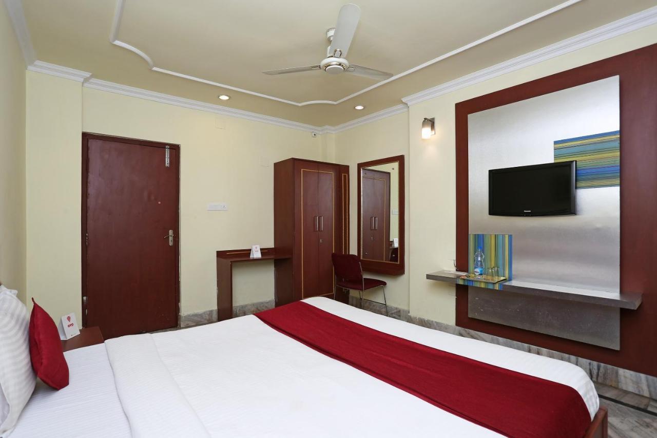 Oyo 4209 Maurya Inn Bhubaneswar Exterior foto
